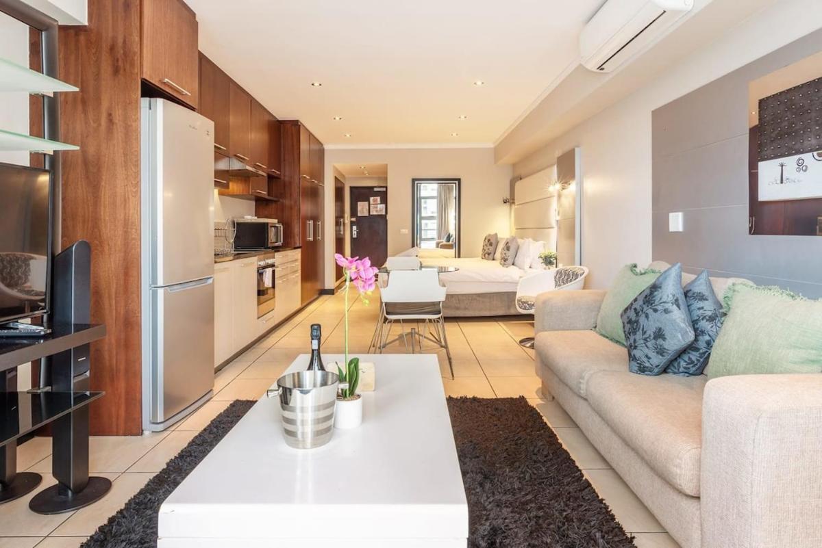 Close To Cticc W Fast Wifi & Secure Parking Cape Town